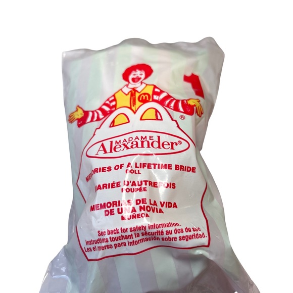 McDonald's 2002 Madame Alexander Collectible Dolls 1-6 unopened Complete Set - Picture 2 of 9